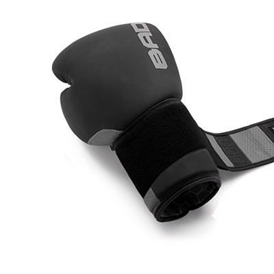 Bad Boy Legacy Prime Boxing Gloves Preto-Cinza
