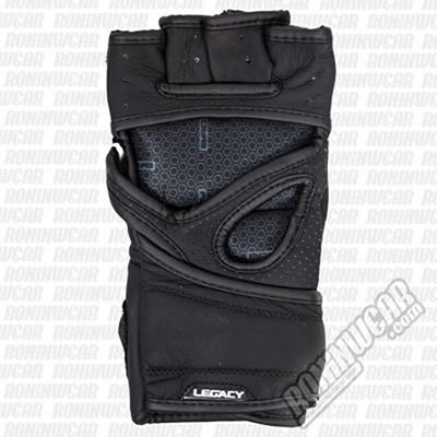 Bad Boy MMA Gloves Legacy 2.0 Leather 4oz Preto