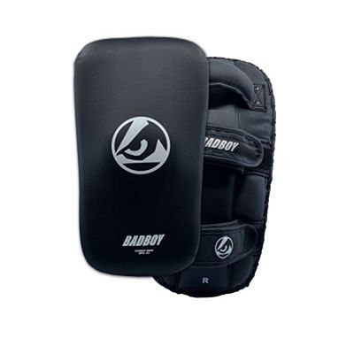 Bad Boy Omega Thai Pads Schwarz