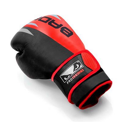 Bad Boy Pro Series Advanced Boxing Gloves Preto-Vermelho