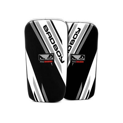 Bad Boy Pro Series Advanced Curved Thai Pads Black-White