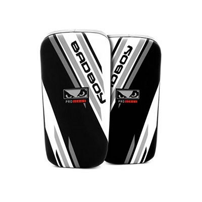 Bad Boy Pro Series Advanced Curved Thai Pads Schwarz-weiß