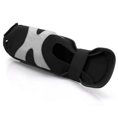 Bad Boy Pro Series Advanced MMA Shin Guards Negro-Blanco