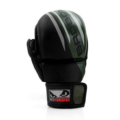 Bad Boy Pro Series Advanced Safety MMA Gloves Nero-Verde