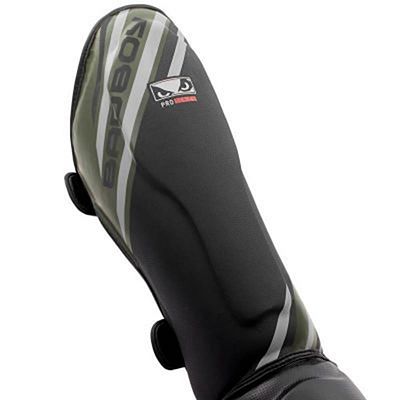 Bad Boy Pro Series Advanced Thai Shin Guards Noir-Vert