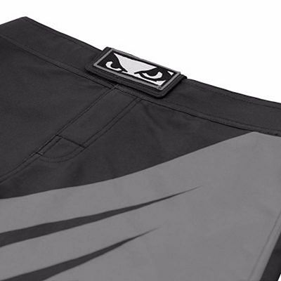 Bad Boy Training Series Impact MMA Shorts Negro-Gris