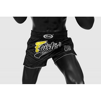 Fairtex Muay Thai Shorts BS1708 Schwarz-Gold