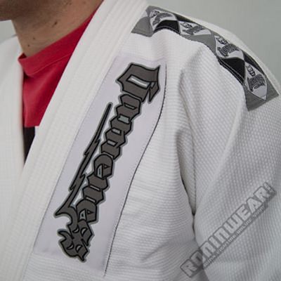 Gameness Pearl Gi White