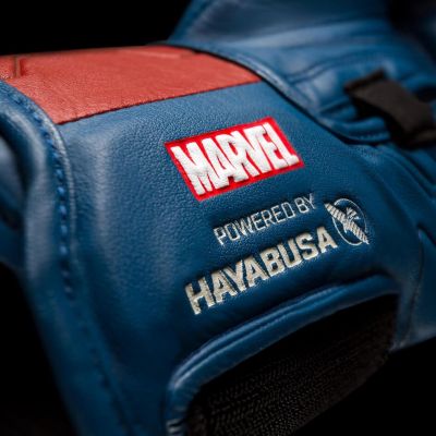 Hayabusa Captain Marvel Boxing Gloves Röd-Blå