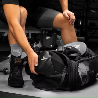 Hayabusa Marvel's The Punisher Duffle Bag Noir