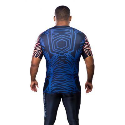 KOARENA Never Forget Rashguard SS Marrom