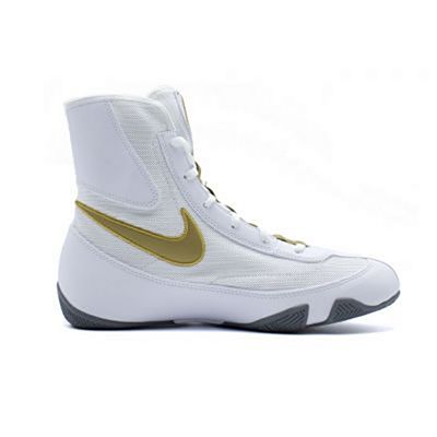 Nike Machomai 2 Boxing Shoes Branco-Dourado