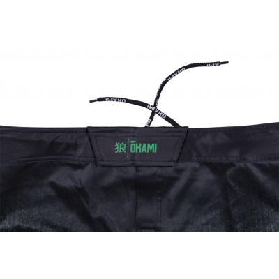 Okami Code Fightshorts Noir-Vert