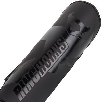 Ringhorns Charger Shin Guards Noir