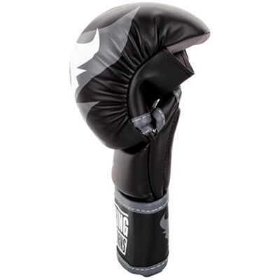 Ringhorns Charger Sparring Gloves Schwarz