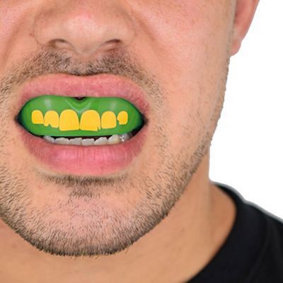 SafeJawz Extro Series Self-Fit Ogre Mouthguard Verde-Giallo