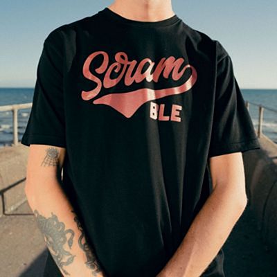 Scramble Scram Tee Preto