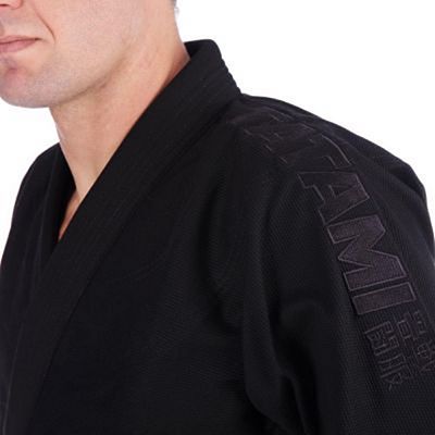 Tatami Essential Jiu Jitsu Kimono Svart