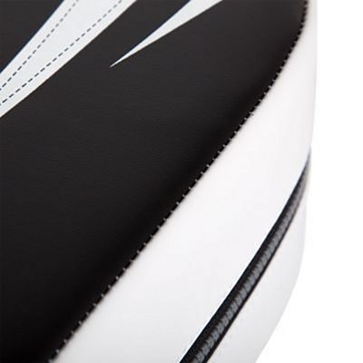 Venum Absolute Square Kick Shield Nero-Bianco