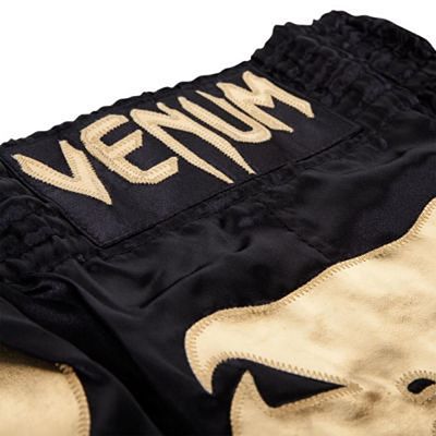 Venum Bangkok Inferno Muay Thai Shorts Noir-Or