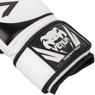 Venum Challenger 2.0 Boxing Gloves Weiß