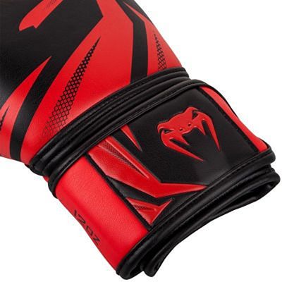 Venum Challenger 3.0 Boxing Gloves Nero-Rosso