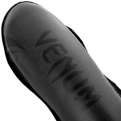 Venum Challenger Shin Guards Fekete-Fekete