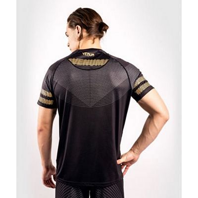 Venum Club 182 Dry Tech T-shirt Nero-Oro