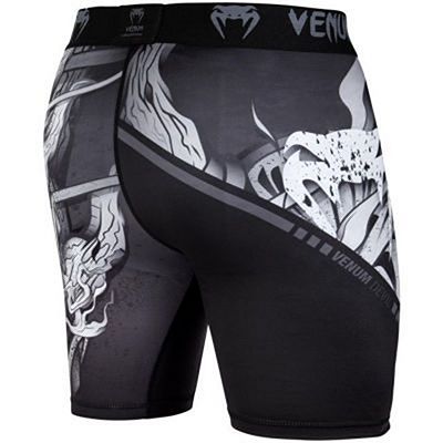 Venum Devil Vale Tudo Shorts Schwarz-weiß