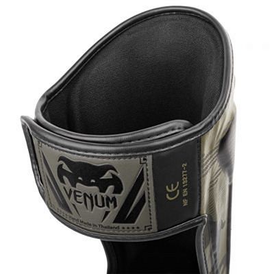 Venum Elite Shin Guards Zöld-Camo