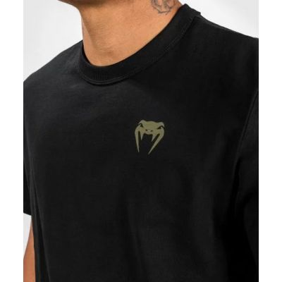 Venum Fangs TShirt - Regular Fit Negro