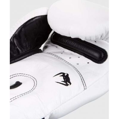 Venum Giant 3.0 Boxing Gloves Nappa Leather Fehèr-Fekete