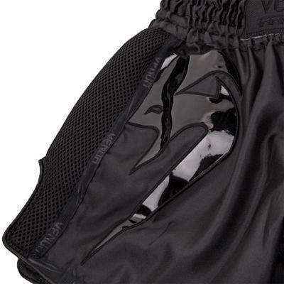 Venum Giant Muay Thai Shorts Nero-Nero