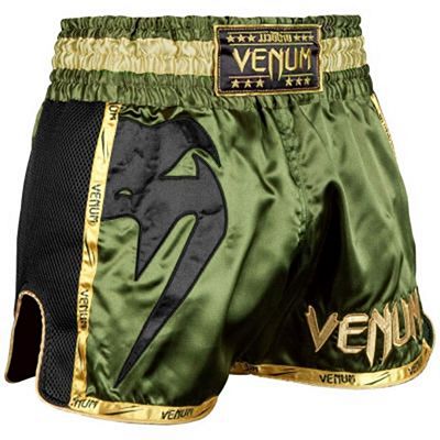 Venum Giant Muay Thai Shorts Grün-Gold