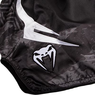 Venum Gladiator 3.0 Muay Thai Shorts Schwarz-weiß