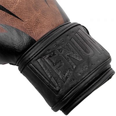 Venum Impact Boxing Gloves Svart-Brun