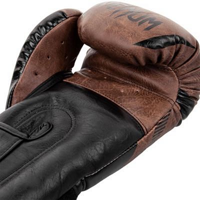 Venum Impact Boxing Gloves Negro-Marron