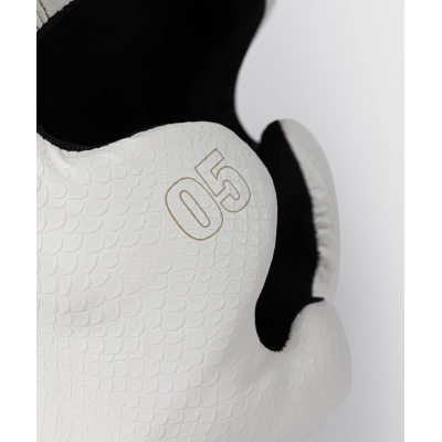 Venum Impact Evo Scales Headgear Weiß