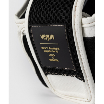 Venum Impact Evo Scales Headgear Weiß