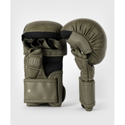 Venum Impact Evo Scales MMA Gloves Grün