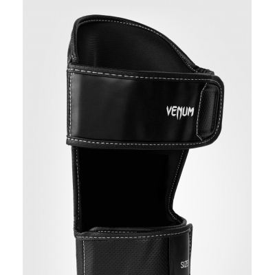 Venum Impact Evo Scales Shinguards Schwarz