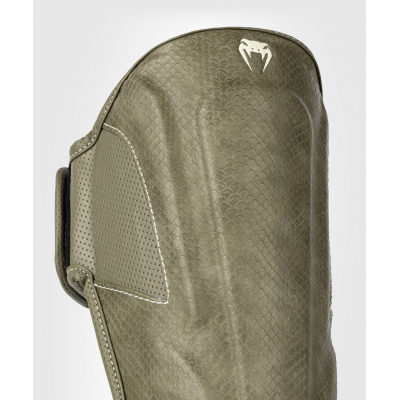 Venum Impact Evo Scales Shinguards Grün