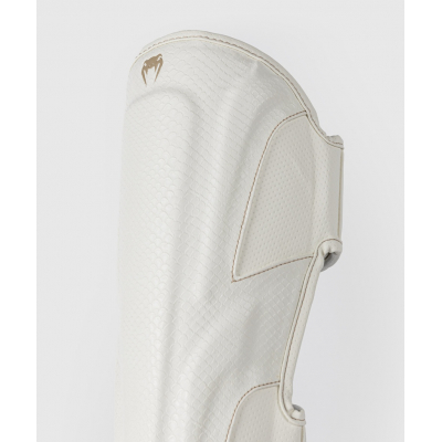 Venum Impact Evo Scales Shinguards Weiß