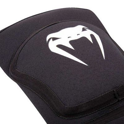 Venum Kontact Evo Knee Pads