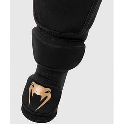 Venum Kontact Evo Shin Guards Negro-Oro