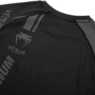 Venum Logos Rashguard SS Preto-Preto