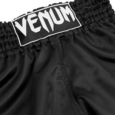 Venum Muay Thai Shorts Classic Schwarz-weiß