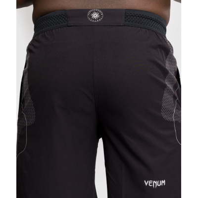 Venum Nexus Training Shorts Schwarz-Silber