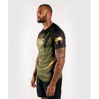 Venum ONE FC Dry Tech T-shirt Verde-Dourado