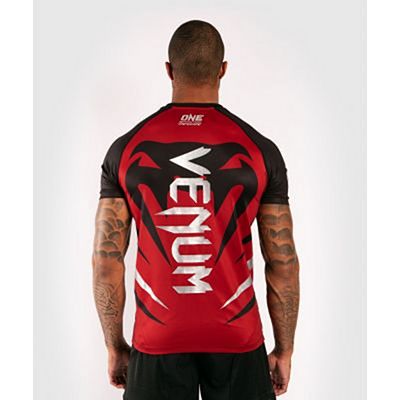 Venum ONE FC Dry Tech T-shirt Piros